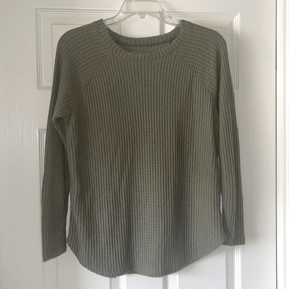 American Eagle Outfitters Tops - American Eagle Top